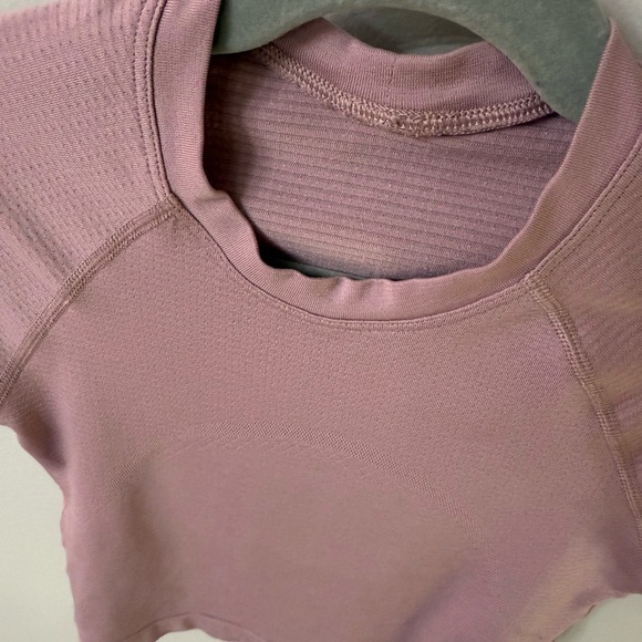 Lululemon Swiftly Tech Mauve Crop Top Size 4 - Picture 3 of 5